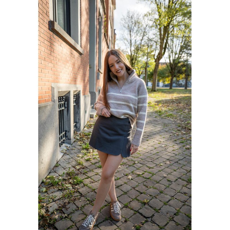 Envoi rapide dans toute la Belgique & paiement sécurisé - Pull Vanilla Chill