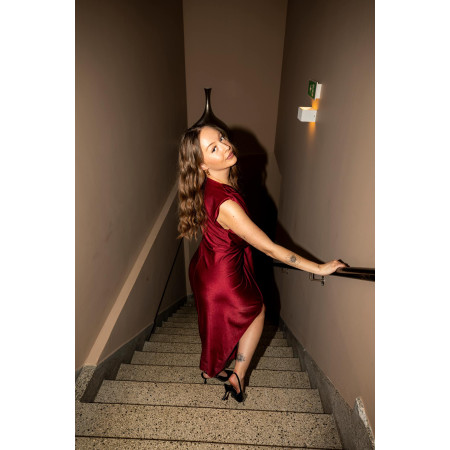 Envoi rapide dans toute la Belgique & paiement sécurisé - Robe décolleté